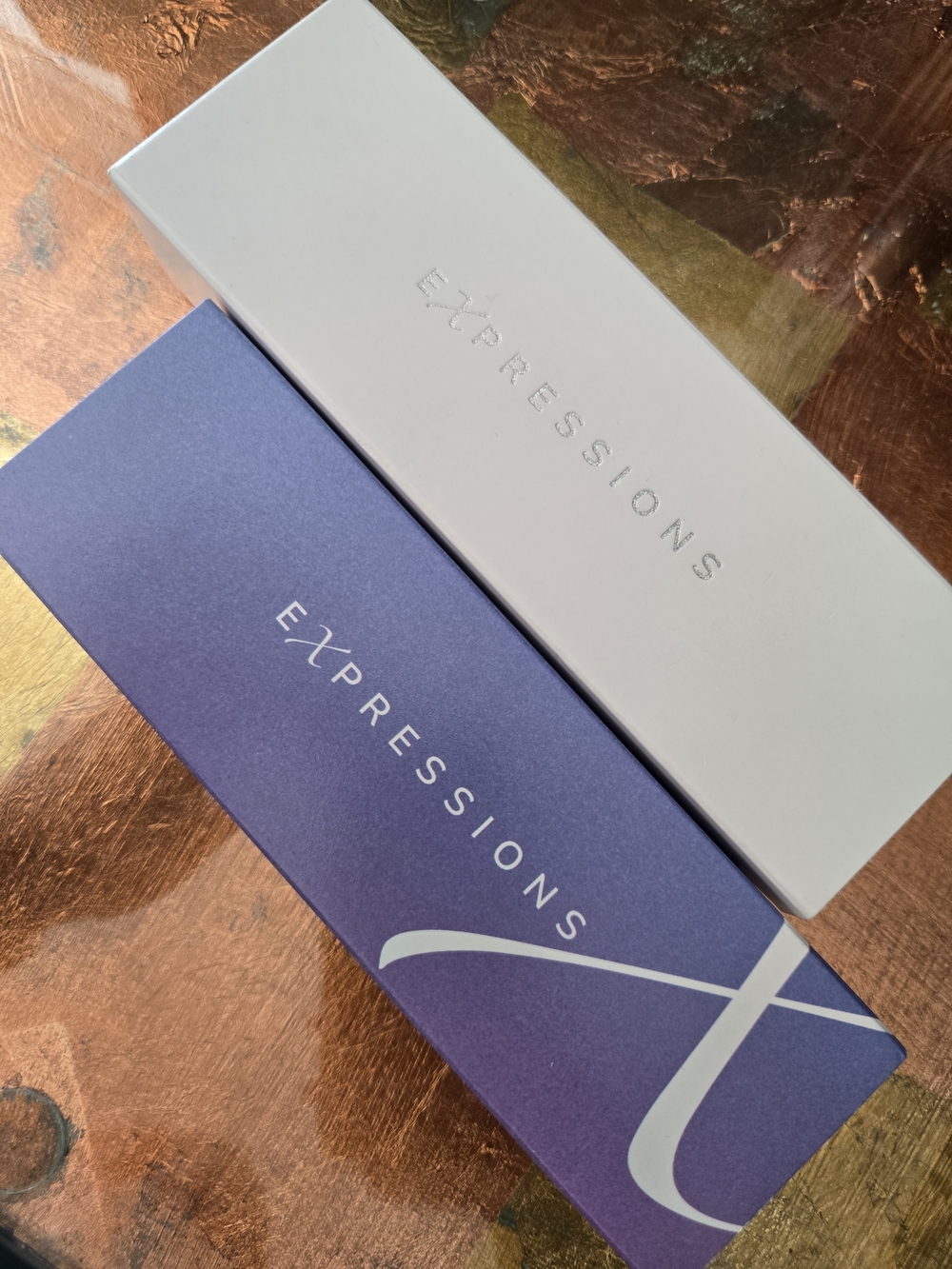 Sheaffer FOUNTAIN PEN Expressions Gift Box Pair in Purple and White